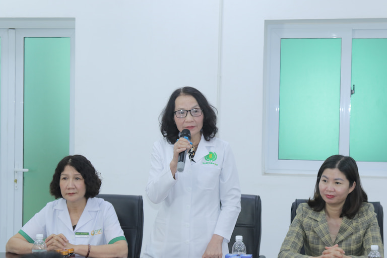 Bác sĩ Lê Phương đưa nhận định về các phương pháp điều trị xương khớp